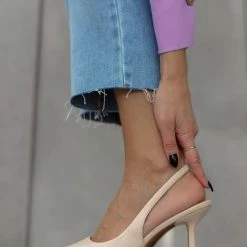 The Fashion Project Γόβες μυτερές με λεπτό τακούνι - Μπεζ