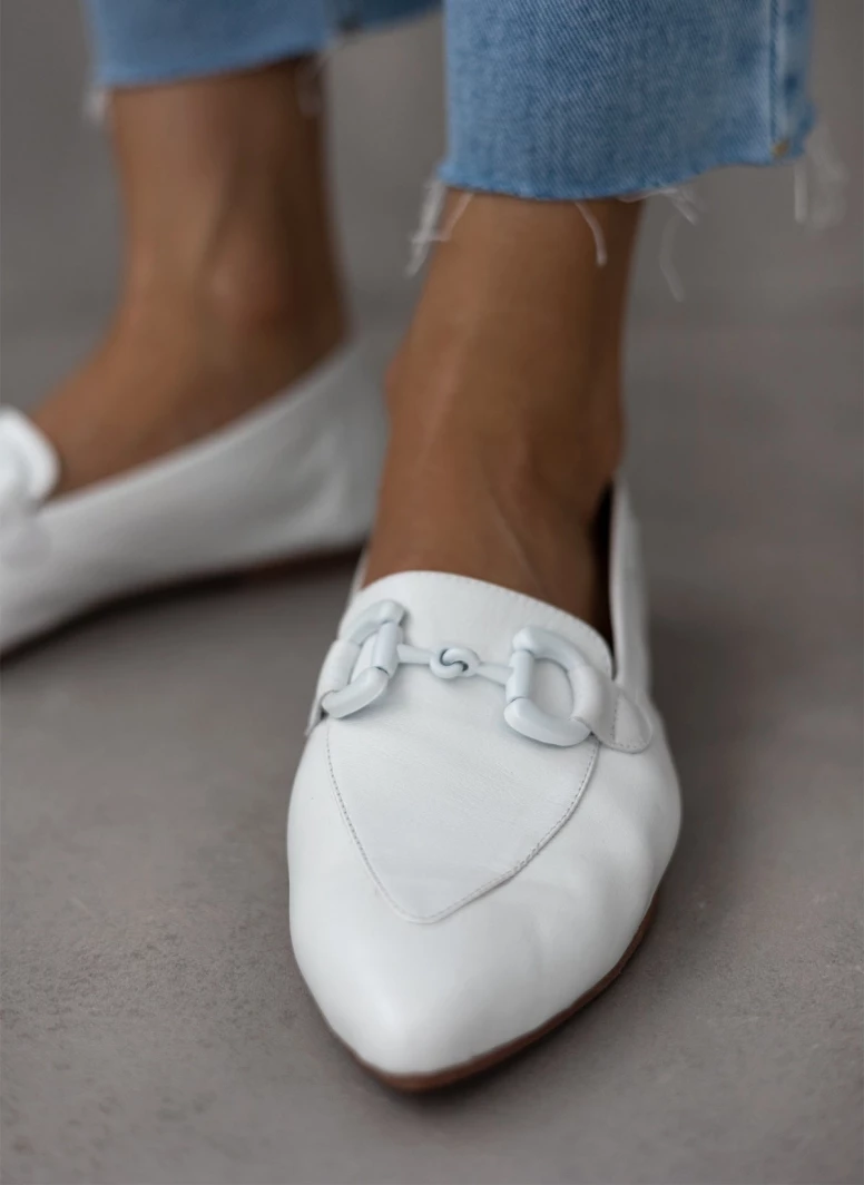 Loafers δερμάτινα μυτερά CARMELA 160472 - Λευκό - Image 7