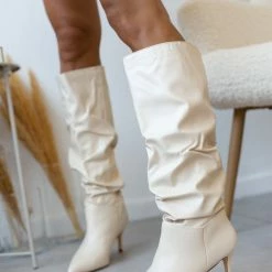 The Fashion Project Μπότες μυτερές με σούρες - Μπεζ