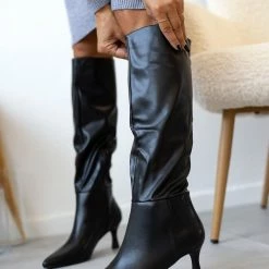 The Fashion Project Μπότες μυτερές με χαμηλό τακούνι - Μαύρο