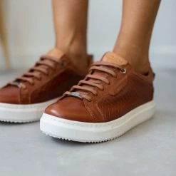 Sneakers δερμάτινα με Pattern Carmela 160214 - Ταμπά