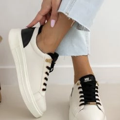 Xti Footwear Sneakers με κροκό λεπτομέρεια Xti 140976 - Λευκό/Μαύρο