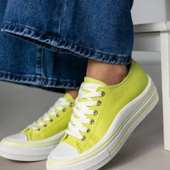 The Fashion Project Sneakers πάνινα με ρίγα στη σόλα - Lime