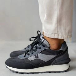 Xti Footwear Sneakers σε συνδυασμούς χρωμάτων Xti 140595 - Μαύρο