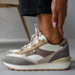 Xti Footwear Sneakers σε συνδυασμούς χρωμάτων Xti 140595 - Μπεζ