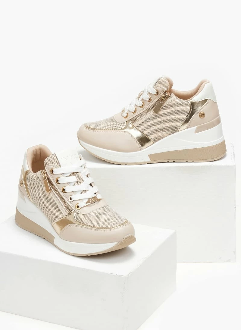 Xti Footwear Sneakers Wedges με φερμουάρ Xti140973 - Χρυσό - Image 3